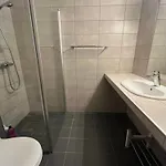 Storehorn Apartman *