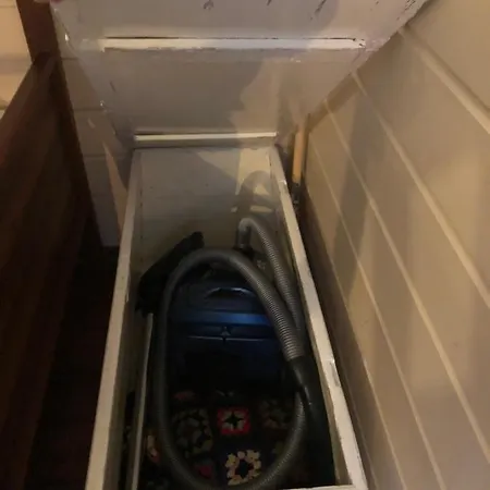 Storehorn アパート